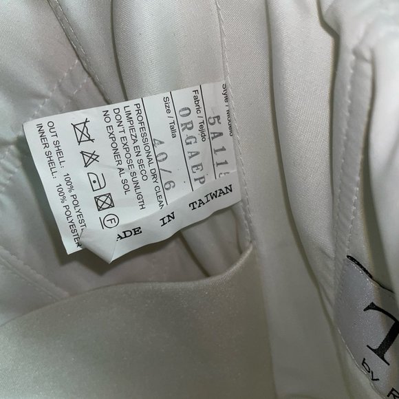 NWT ROSA CLARA WEDDING GOWN UNALTERED SAMPLE - Picture 15 of 16